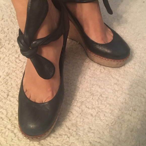 Chloe wedges - Picture 1 of 6